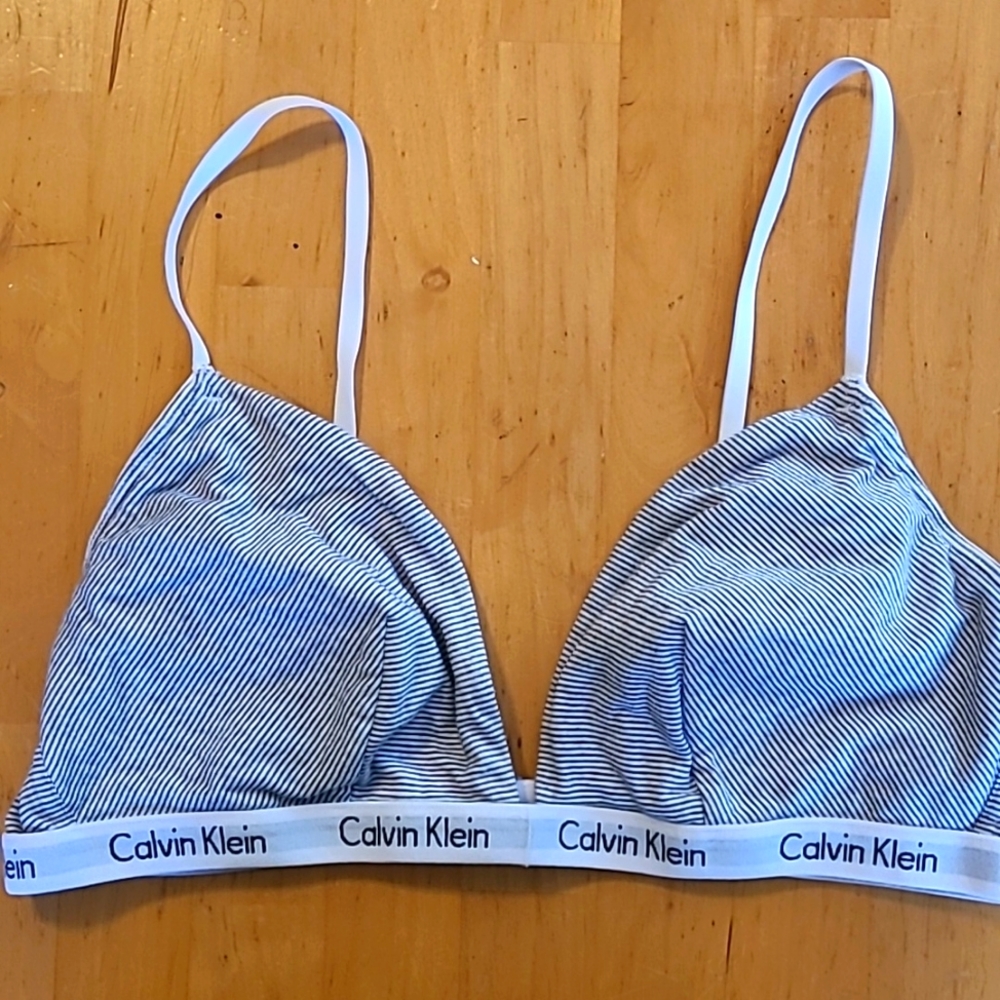 2 Calvin Klein NWOT cotton bras L